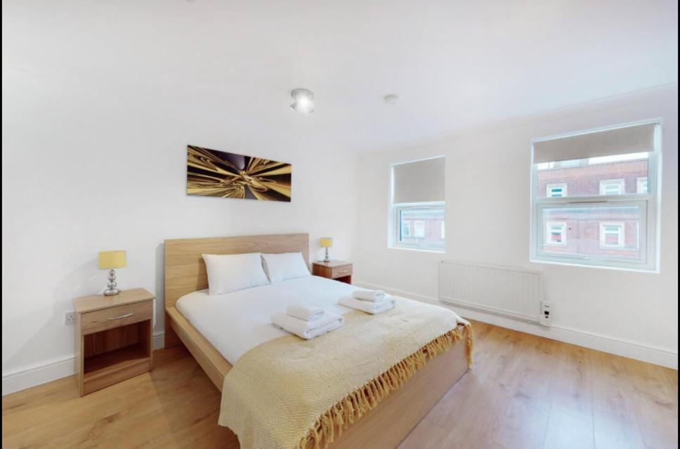 Modern Split Level 1 Bedroom Flat In Aldgate لندن المظهر الخارجي الصورة